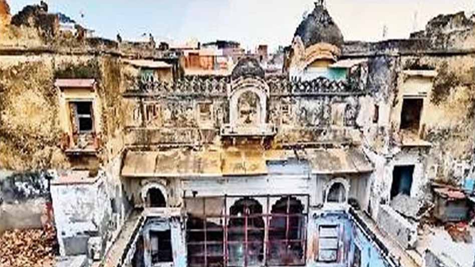 वृंदावन में मध्य प्रदेश सरकार के आधिपत्य वाले 11 मंदिरों की स्थिति खराब 1 4A 64 वृंदावन में मध्य प्रदेश सरकार के आधिपत्य वाले 11 मंदिरों की स्थिति खराब