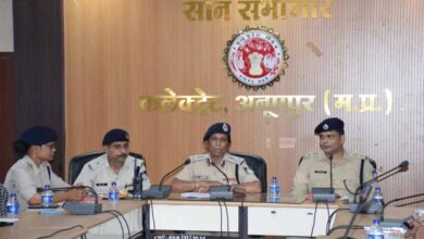5A 13 जिले में महिलाओं एवं बच्चियों के सषक्तिकरण हेतु विषेष जागरूकता अभियान ’’मैं हूं अभिमन्यु’’ संचालित किये जाने हेतु बैठक संपन्न