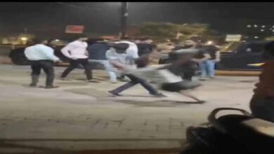 Chedkhani चकरभाठा क्षेत्र में युवतियों के साथ छेड़खानी, भाइयों की बेल्ट और लात-घूंसों से की पिटाई