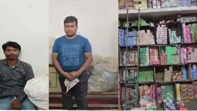 Chhattisgarh 06 1 22 छत्तीसगढ़-जांजगीर चांपा में अवैध पटाखा भंडारण, ढाई लाख के पटाखों के साथ दो आरोपी गिरफ्तार