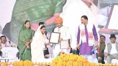 Cm 9 मुख्यमंत्री साय बोले- आदिवासी समाज का बेटा इसलिए हर सुख-दुख में साथ हूं