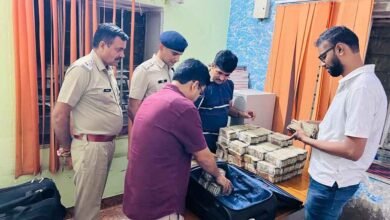 Rajasthan 03 1 15 राजस्थान-दौसा में कार से पुलिस ने पकड़ी 2 करोड़ की नगदी, हरियाणा से आई राशि की आयकर विभाग करेगा जांच