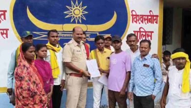 adiwasi विधायक के बेटे की गिरफ्तार को लेकर आदिवासी समाज ने कलेक्टर से मुलाकात कर कार्रवाई की मांग की