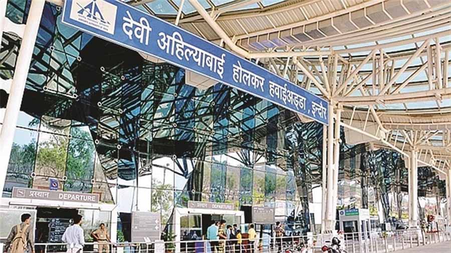 विंटर सीजन में इंदौर एयरपोर्ट पर आधा दर्जन उड़ानों का बदलेगा समय 1 airport 1 विंटर सीजन में इंदौर एयरपोर्ट पर आधा दर्जन उड़ानों का बदलेगा समय