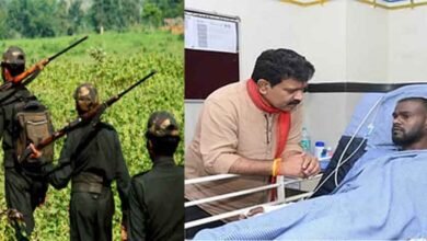 chhattisgarh 12 1 4 छत्तीसगढ़-रायपुर में नक्सली हमले में घायल जवान से मिलने पहुंचे डिप्टी सीएम, नक्सलियों की टूट गई कमर
