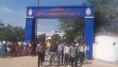 kaker कांकेर नगर स्थित पीएमटी छात्रावास के छात्रों ने सहायक संचालक पर लगाया मारपीट का आरोप