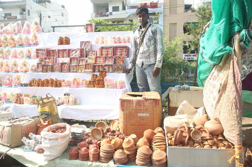 भानु की दिवाली में रोशनी लाएं, वोकल फॉर लोकल अपनाएं 1 lokal भानु की दिवाली में रोशनी लाएं, वोकल फॉर लोकल अपनाएं