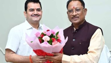 rai मुख्यमंत्री श्री विष्णु देव साय ने नवा रायपुर निवास कार्यालय में विधिवत कामकाज की शुरुआत की