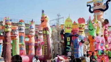 ravan 1 दशहरा पर रावण दहन को लेकर तैयारियां तेज, 50 फीसदी महंगा हुआ रावण का पुतला