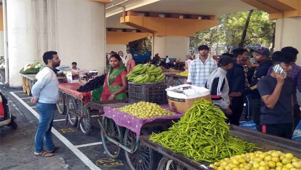 केंद्र सरकार ने मध्य प्रदेश में फल, सब्जी और खाद्य पदार्थ बेचने वालों का अब मुफ्त होगा पंजीयन, नहीं देना होगा शुल्क 1 sabji केंद्र सरकार ने मध्य प्रदेश में फल, सब्जी और खाद्य पदार्थ बेचने वालों का अब मुफ्त होगा पंजीयन, नहीं देना होगा शुल्क
