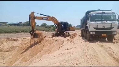 sand1 1 15 जून से 15 अक्टूबर तक रेत उत्खनन पर प्रतिबंध, बंद रेत घाटों से दो साल से हो रहा उत्खनन
