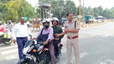 si 1 एक दिन में 100 से अधिक यातायात नियमों का उल्लंघन करने वाले वाहन चालकों पर हुई कार्यवाही