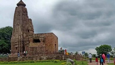 virat mandir भारतीय पुरातत्व सर्वेक्षण ने शहडोल के ऐतिहासिक विराट मंदिर में लगाया ताला, श्रद्धालु नाराज
