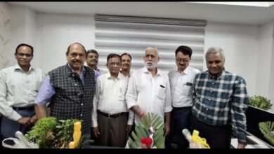 13 40 साल सेवा देने के बाद महात्मा गांधी रोजगार गारंटी योजना के मुख्य अभियंता रिटायर