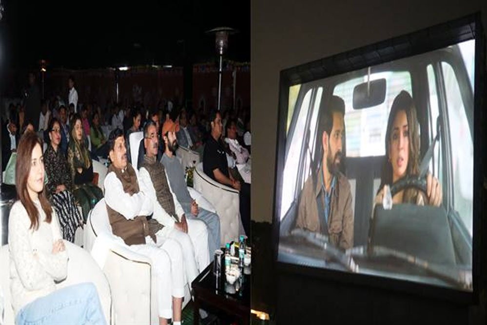"द साबरमती रिपोर्ट" फिल्म अतीत के काले पृष्ठ और घटना की सत्यता को सामने लाती है: मुख्यमंत्री डॉ. यादव 1 21A 5 "द साबरमती रिपोर्ट" फिल्म अतीत के काले पृष्ठ और घटना की सत्यता को सामने लाती है: मुख्यमंत्री डॉ. यादव