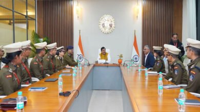 23A 8 मुख्यमंत्री डॉ. यादव से मध्यप्रदेश कैडर के भारतीय पुलिस सेवा के अधिकारियों ने की भेंट
