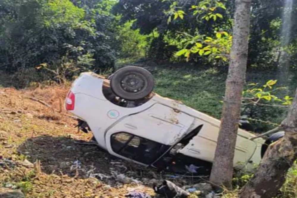 सीहोर : मॉर्निंग वॉक पर निकले तीन लोगों को तेज रफ्तार कार ने कुचला, 2 की मौत 1 4A 54 सीहोर : मॉर्निंग वॉक पर निकले तीन लोगों को तेज रफ्तार कार ने कुचला, 2 की मौत