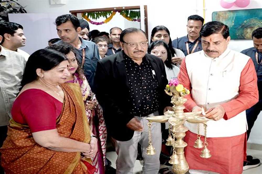 प्रसव-प्रतीक्षालय की पहल स्वास्थ्य सेवाओं को और बेहतर बनाने में सहायक होगी सिद्ध - मुख्यमंत्री डॉ. मोहन यादव 1 6A 1 प्रसव-प्रतीक्षालय की पहल स्वास्थ्य सेवाओं को और बेहतर बनाने में सहायक होगी सिद्ध - मुख्यमंत्री डॉ. मोहन यादव