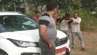 8A 69 जबलपुर : पाटन सब-जेल से भागे दो कैदी,15 फीट ऊंची दीवार लांघने में हुए घायल,आधा किमी पीछा कर पकड़ा