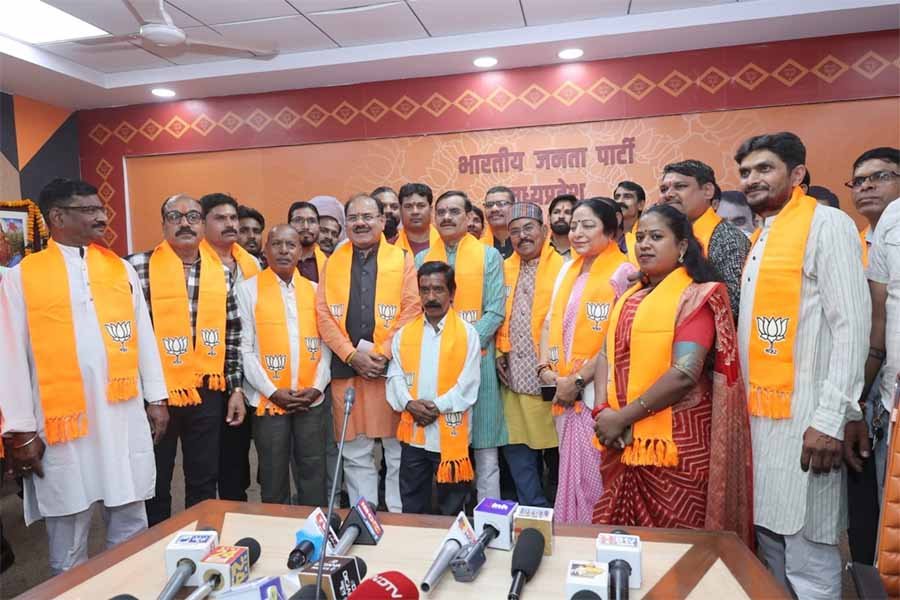 50 से ज्यादा लोग ने ली बीजेपी की सदस्यता 1 BJP 3 50 से ज्यादा लोग ने ली बीजेपी की सदस्यता