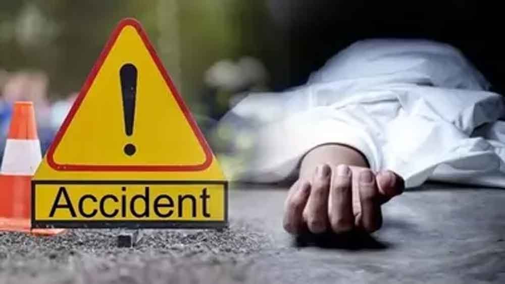छत्तीसगढ़-बलरामपुर में कार-पिकअप की जोरदार टक्कर, आश्रम अधीक्षक की मौत 1 Chhattisgarh 06 1 15 छत्तीसगढ़-बलरामपुर में कार-पिकअप की जोरदार टक्कर, आश्रम अधीक्षक की मौत