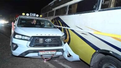 Chhattisgarh 11 1 2 CG News: बलौदाबाजार में मंत्री के काफिले की गाड़ी हुई हादसे का शिकार