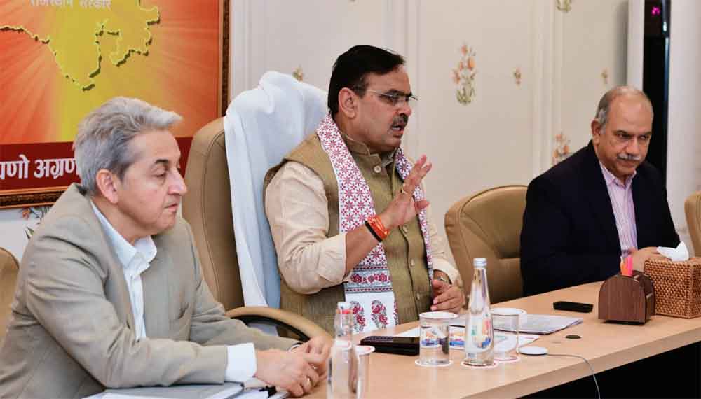 राजस्थान-जयपुर में मुख्यमंत्री ने ली समीक्षा बैठक, सरकार की पहली वर्षगांठ पर युवा, किसान एवं महिलाओं को मिलेंगी सौगातें 1 Rajasthan 03 1 18 राजस्थान-जयपुर में मुख्यमंत्री ने ली समीक्षा बैठक, सरकार की पहली वर्षगांठ पर युवा, किसान एवं महिलाओं को मिलेंगी सौगातें