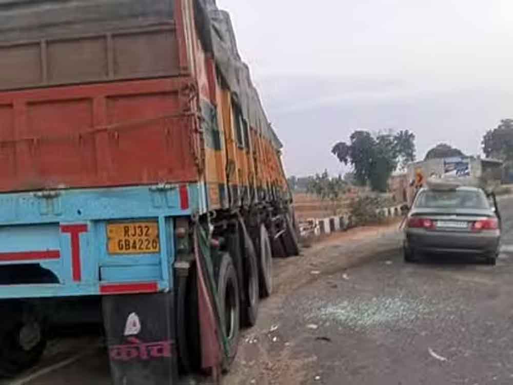 Rajasthan 09 1 16 राजस्थान-हनुमानगढ़ में ट्रक और कार की टक्कर में एक युवक की मौत, चार लोग हुए घायल