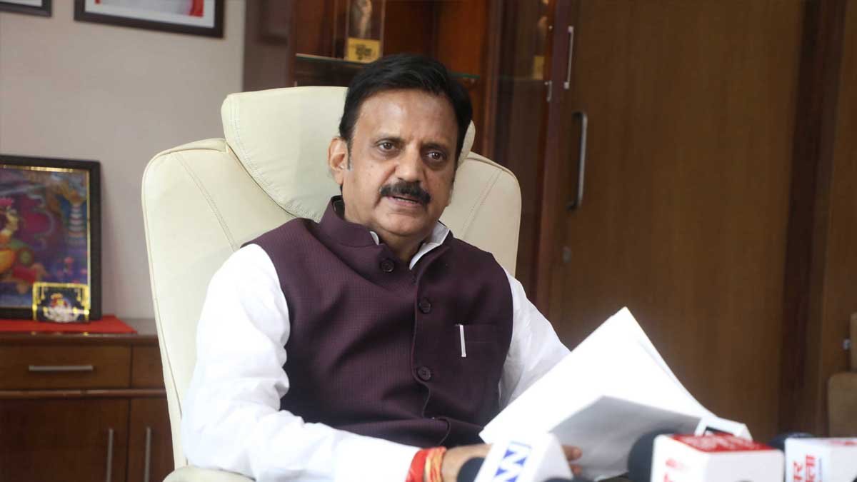 आयुष्मान भारत योजना स्वास्थ्य क्षेत्र में क्रांति है : उप मुख्यमंत्री शुक्ल 1 Rajendra Shukla 150 आयुष्मान भारत योजना स्वास्थ्य क्षेत्र में क्रांति है : उप मुख्यमंत्री शुक्ल