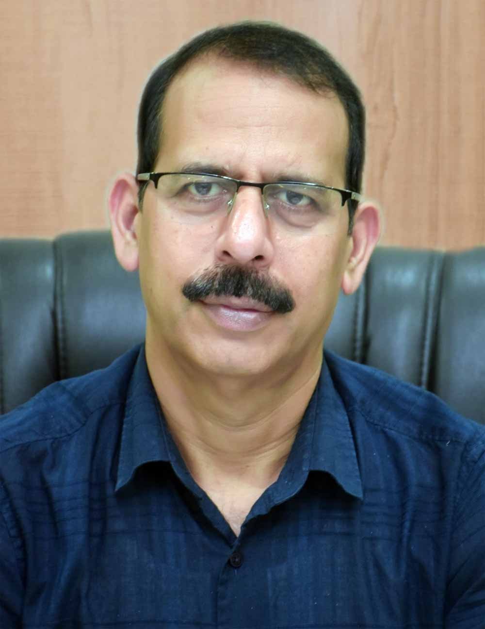 कलेक्टर ने नागरिकों को दी दीपावली और गोवर्धन पूजा की बधाई 1 cale कलेक्टर ने नागरिकों को दी दीपावली और गोवर्धन पूजा की बधाई