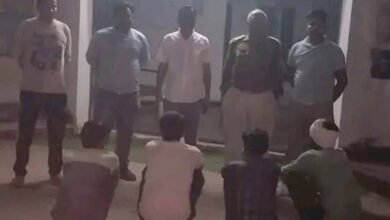 chhatarpur 1 दो प्रथक प्रथक जुंवे के फड़ में छापामारी कार्यवाही कर 8 जुवारियो को किया गिरफ्तार