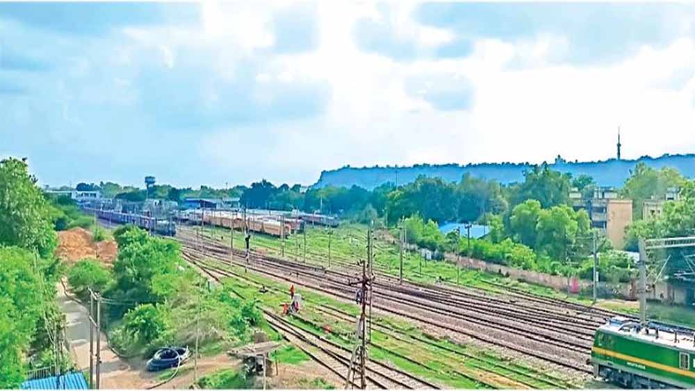 उत्तर-पश्चिमी हवाओं के कारण शहर का मौसम फिर गर्म,ठंड बढ़ने के बजाए मध्य प्रदेश में पारा हुआ हाई 1 gwl 1 उत्तर-पश्चिमी हवाओं के कारण शहर का मौसम फिर गर्म,ठंड बढ़ने के बजाए मध्य प्रदेश में पारा हुआ हाई