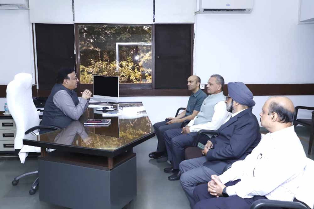 आरडीएसएस के कार्य निर्धारित समय में गुणवत्ता से पूर्ण हों-नीरज मंडलोई 1 niraj आरडीएसएस के कार्य निर्धारित समय में गुणवत्ता से पूर्ण हों-नीरज मंडलोई