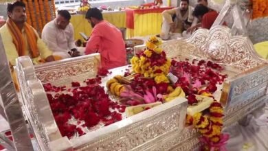 palki बाबा महाकाल को छत्तीसगढ़ के भक्त ने भेंट की चमचमाती चांदी की पालकी