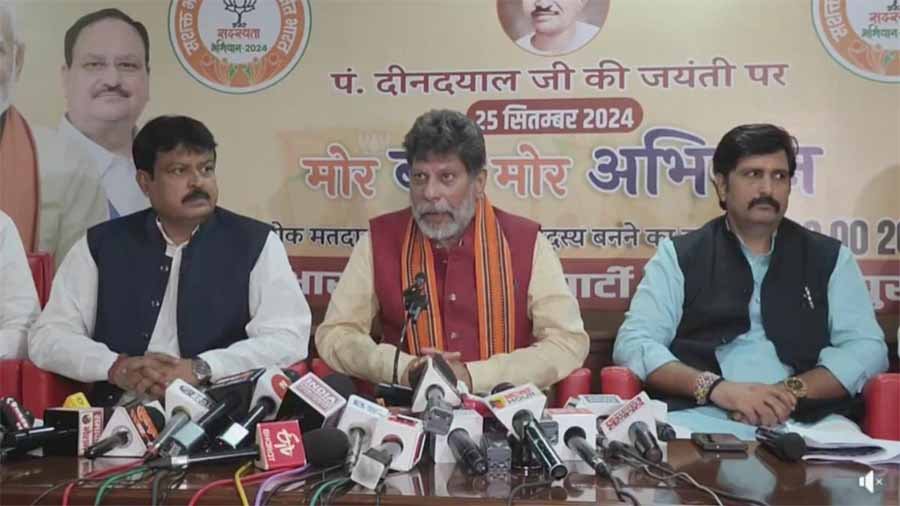 भाजपा ने कानून-व्यवस्था को लेकर राजधानी में की प्रेसवार्ता का आयोजन 1 shingdev भाजपा ने कानून-व्यवस्था को लेकर राजधानी में की प्रेसवार्ता का आयोजन