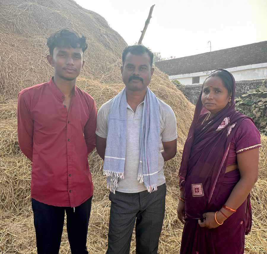 कृषक उन्नति योजना के तहत मिली राशि से कोमल साहू ने कराया बोर, खरीदा भैंस 1 1 207 कृषक उन्नति योजना के तहत मिली राशि से कोमल साहू ने कराया बोर, खरीदा भैंस