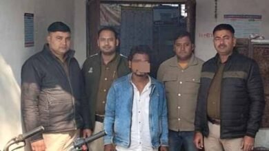 1 751 धारदार चाकू लिए लोगों को डरा धमका रहा था पूर्व जिला बदर बदमाश, पैदल पेट्रोलिंग करते हुए रंगनाथ नगर पुलिस ने दबोचा
