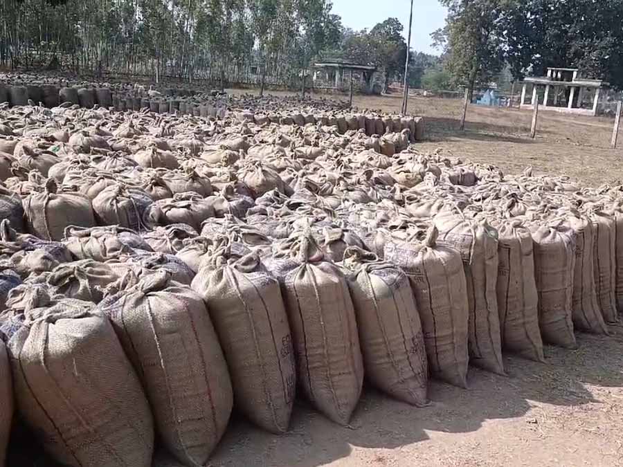 जिले में अब तक 3551 किसानों द्वारा किया गया 342.677 हेक्टेयर रकबा समर्पण 1 1 927 जिले में अब तक 3551 किसानों द्वारा किया गया 342.677 हेक्टेयर रकबा समर्पण