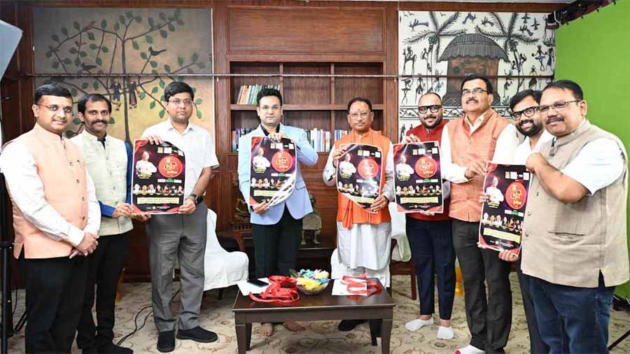 मुख्यमंत्री विष्णुदेव साय ने ‘देशी टॉक कवि सम्मेलन 5.0’ के पोस्टर का किया विमोचन 1 1 99 मुख्यमंत्री विष्णुदेव साय ने ‘देशी टॉक कवि सम्मेलन 5.0’ के पोस्टर का किया विमोचन