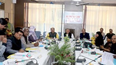 13A 6 आमजन को उच्च स्तरीय नि:शुल्क स्वास्थ्य सुविधाएं प्रदान करें : मंत्री परमार