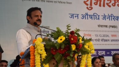 14A 10 पीड़ित मानवता की सेवा के कर्तव्यनिष्ठा का मंत्र लेकर करें कार्य : उप मुख्यमंत्री शुक्ल