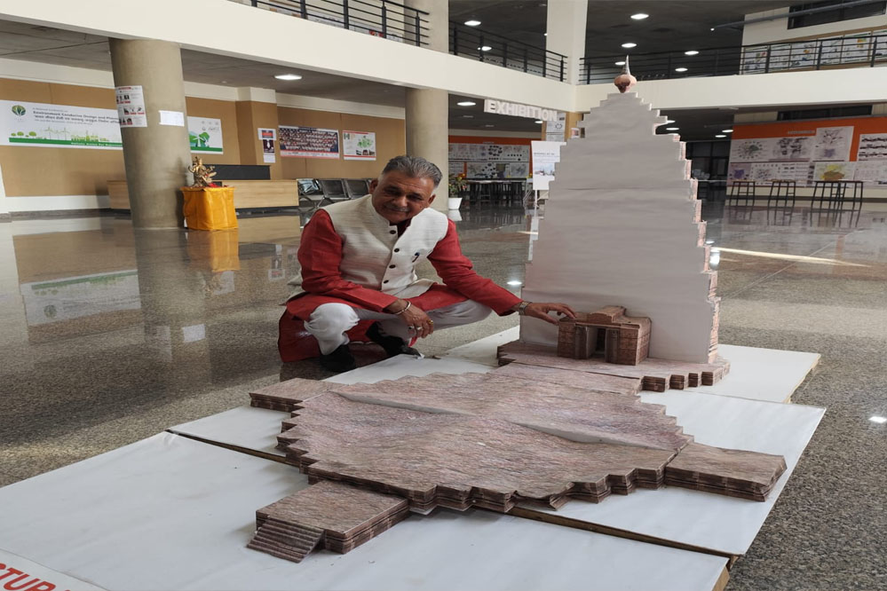 उच्च शिक्षा मंत्री परमार ने भौंरी के शिक्षण संस्थानों का भ्रमण किया 1 14A 7 उच्च शिक्षा मंत्री परमार ने भौंरी के शिक्षण संस्थानों का भ्रमण किया
