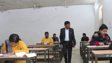 16A 22 आब्जर्वर ने किया परीक्षा केंद्रों का निरीक्षण