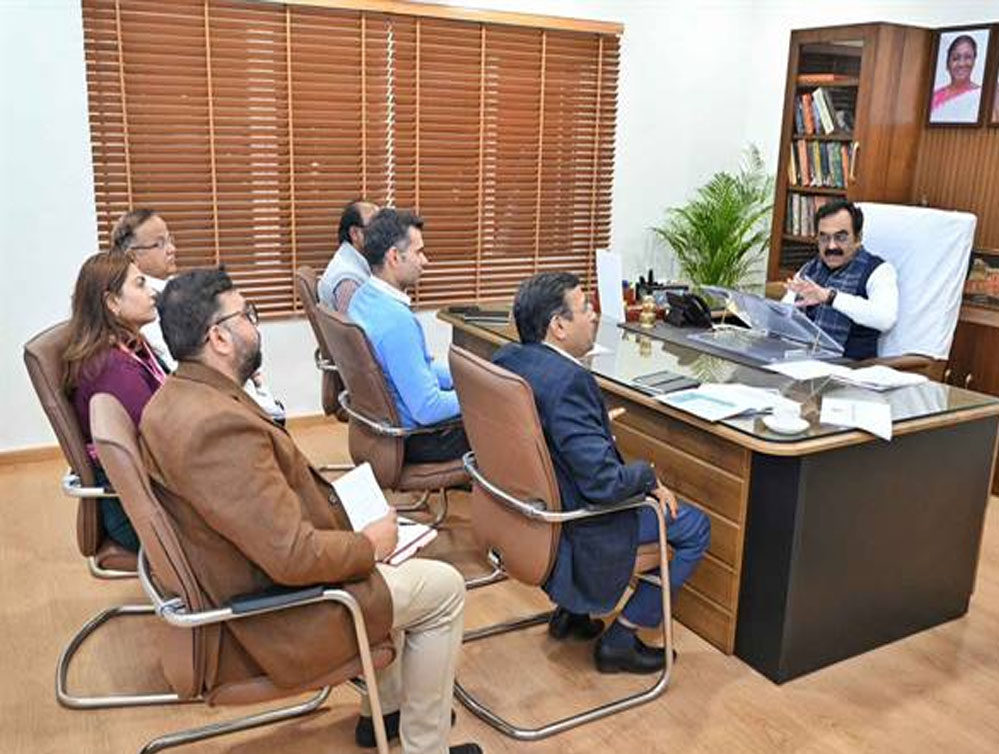 18A 9 राष्ट्रीय राजमार्गों के समयबद्ध निर्माण के लिए प्रदेश सरकार दृढ़-संकल्पित : मंत्री सिंह