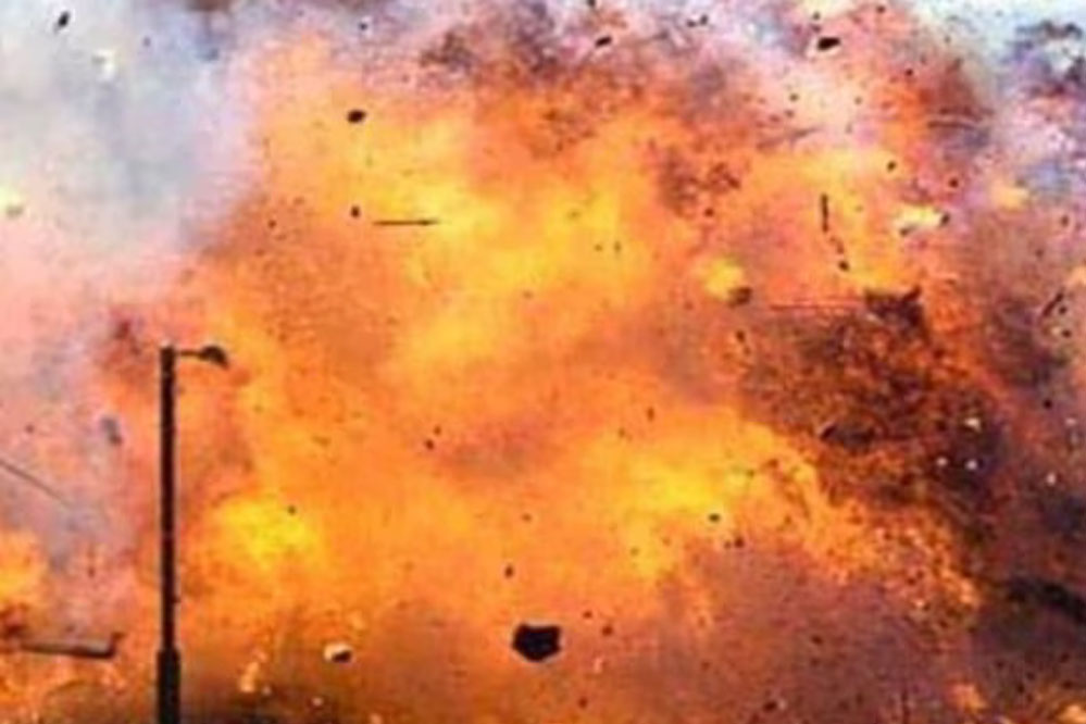 नारायणपुर में IED ब्लास्ट, 2 जवान घायल, सड़क निर्माण की सुरक्षा में लगे थे, मौके से निकालकर लाया जा रहा अस्पताल 1 20A 58 नारायणपुर में IED ब्लास्ट, 2 जवान घायल, सड़क निर्माण की सुरक्षा में लगे थे, मौके से निकालकर लाया जा रहा अस्पताल