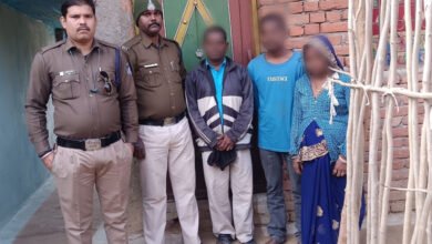 23A 35 डेढ़ वर्षों से गुमशुदा 19 वर्षीय नवयुवती को कोतवाली अनूपपुर पुलिस द्वारा दस्तयाब कर परिजनों के किया सुपुर्द