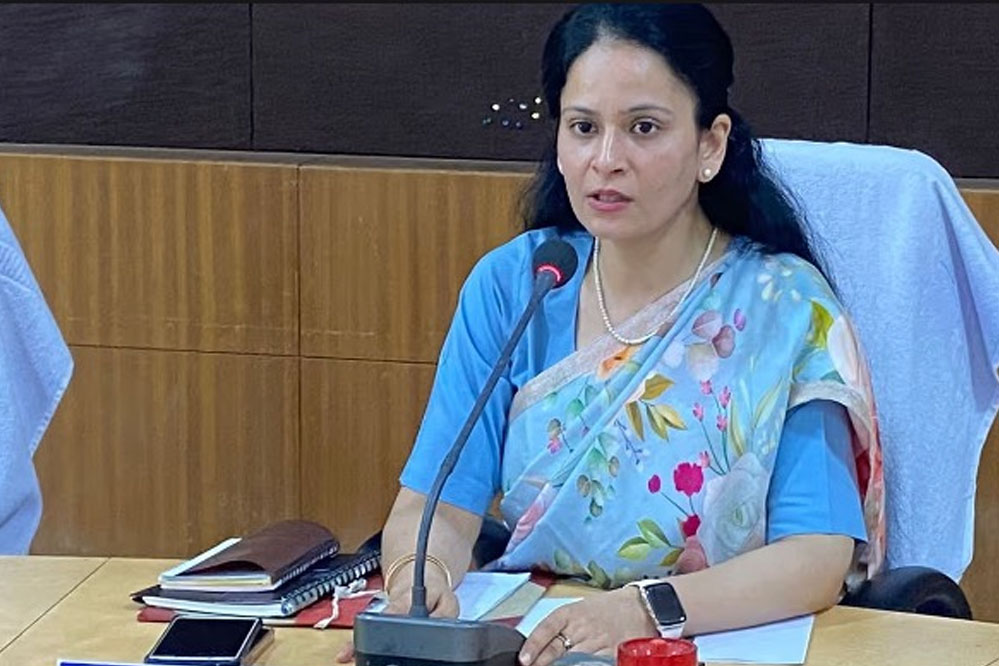 NHM की डायरेक्टर बनीं IAS सलोनी सिडाना, एमपी के सख्त अफसरों में होती है गिनती 1 26A 28 NHM की डायरेक्टर बनीं IAS सलोनी सिडाना, एमपी के सख्त अफसरों में होती है गिनती