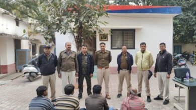 27A 65 टीकमगढ़ पुलिस ने लुटेरी दुल्हन को गैंग सहित पकड़ा