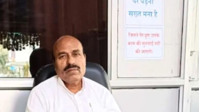 31A 36 केंद्रीय मंत्री डॉ. वीरेंद्र कुमार खटीक ने ऑफिस और घर में नोटिस चस्पा किया , पैर छूने वालों को सख्त हिदायत दी