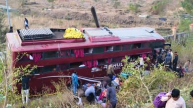 3A 22 छिंदवाड़ा में सड़क हादसा, अयोध्या दर्शन कर लौट रही श्रद्धालुओं से भरी बस पलटी, 15 यात्री घायल